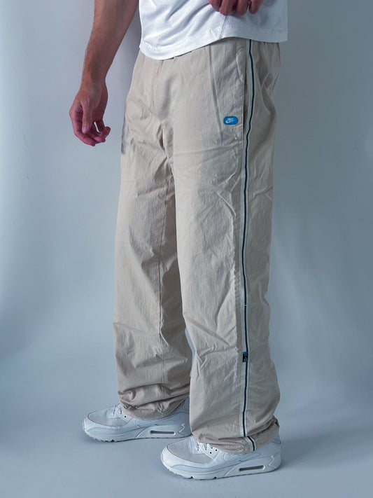 Nike Vintage Trackpants | M