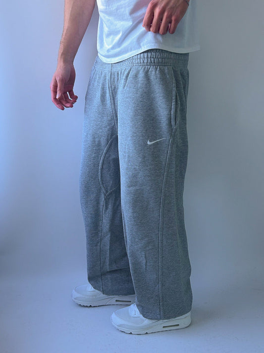 Nike Vintage Sweatpants | M