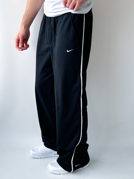 Nike Vintage Trackpants | L